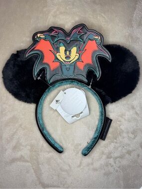 Disney Minnie Mouse Halloween Bat Glow-in-the Dark Ear Headband 2023 - NWT